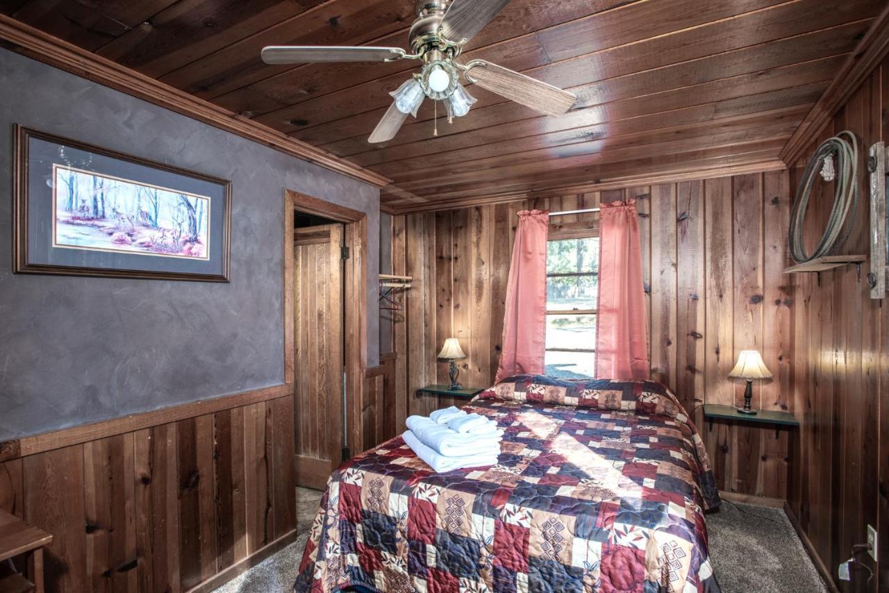 Apache Village 7, Queen Bed, Midtown, Sleeps 2 Ruidoso Esterno foto
